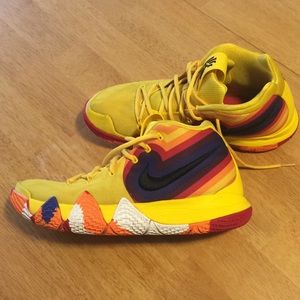 Nike Kyrie 4 Zoom
